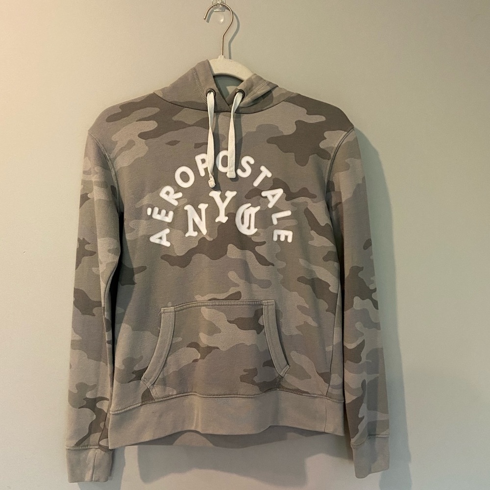 Women’s Aeropostale sweatshirt, XS